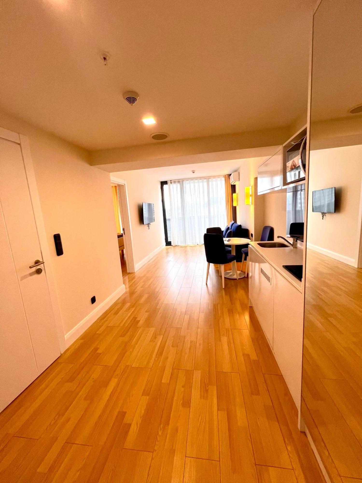 Orbi City Aparthotel Sea View Batum Dış mekan fotoğraf
