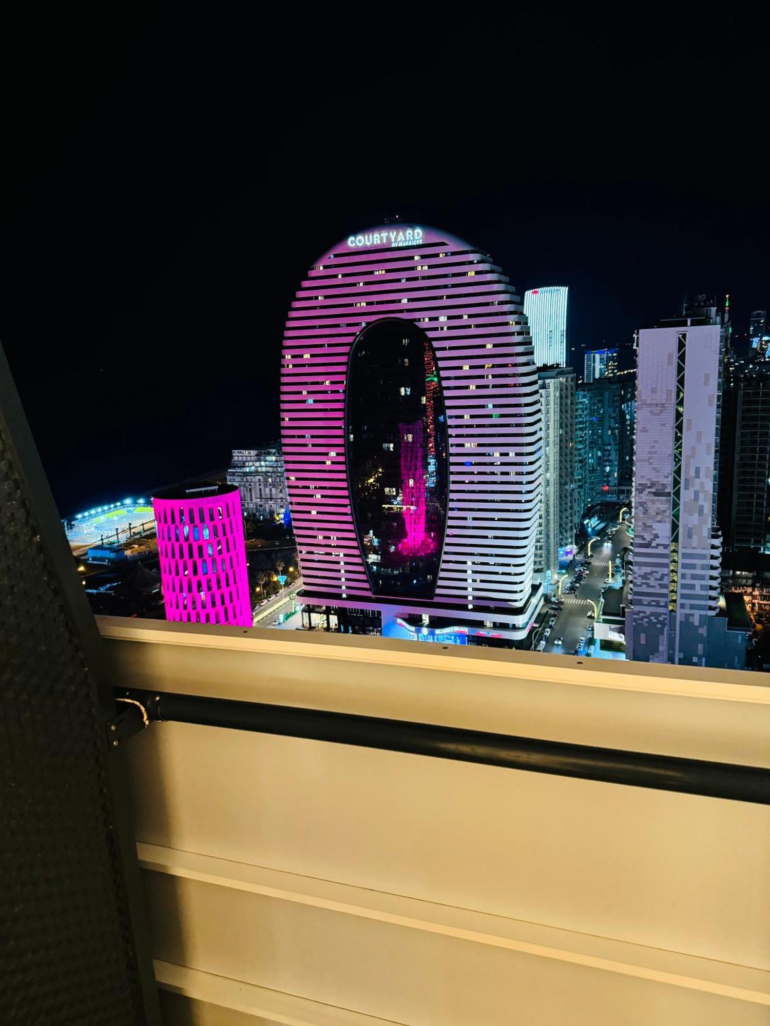 Orbi City Aparthotel Sea View Batum Dış mekan fotoğraf