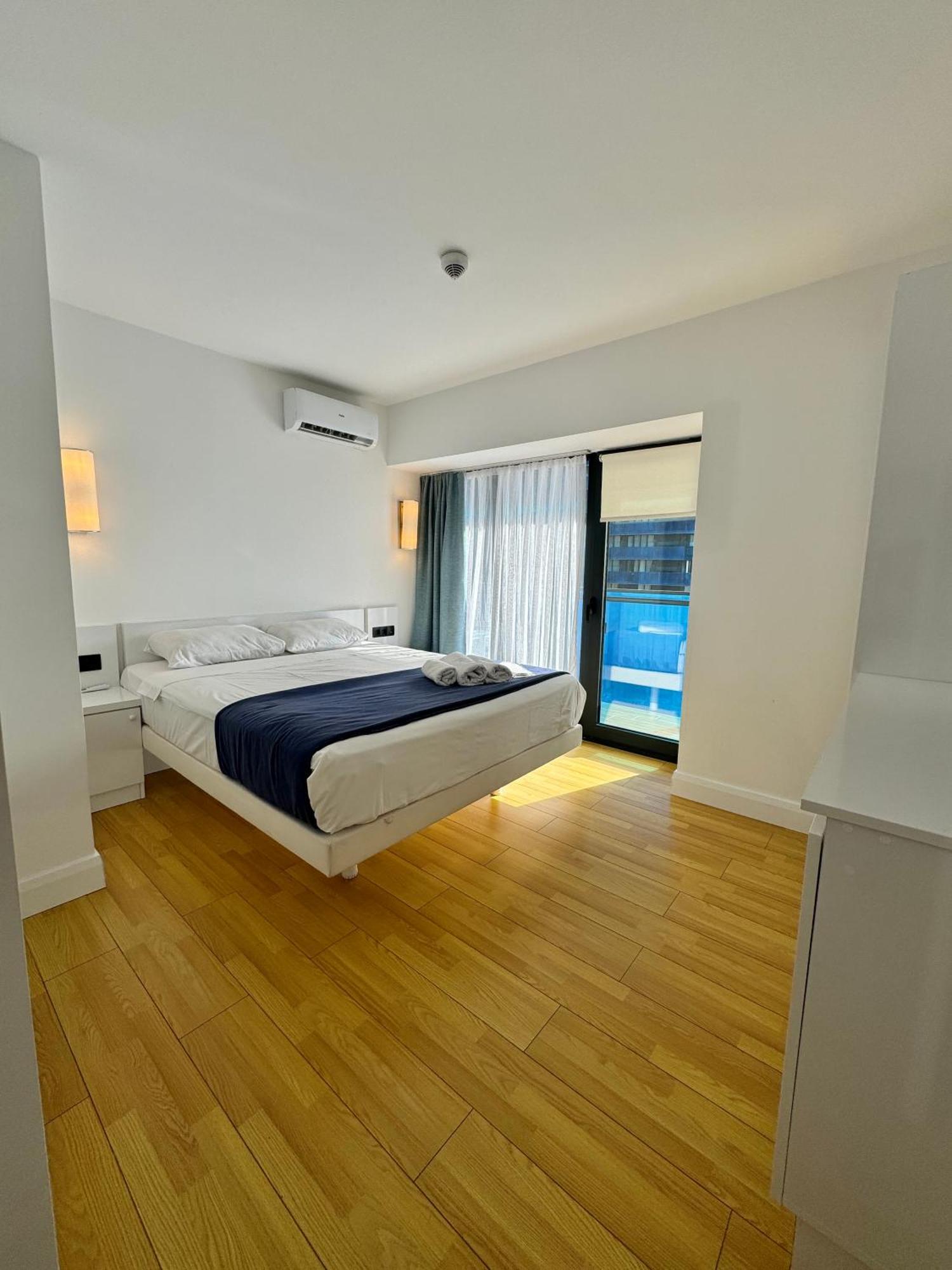 Orbi City Aparthotel Sea View Batum Dış mekan fotoğraf