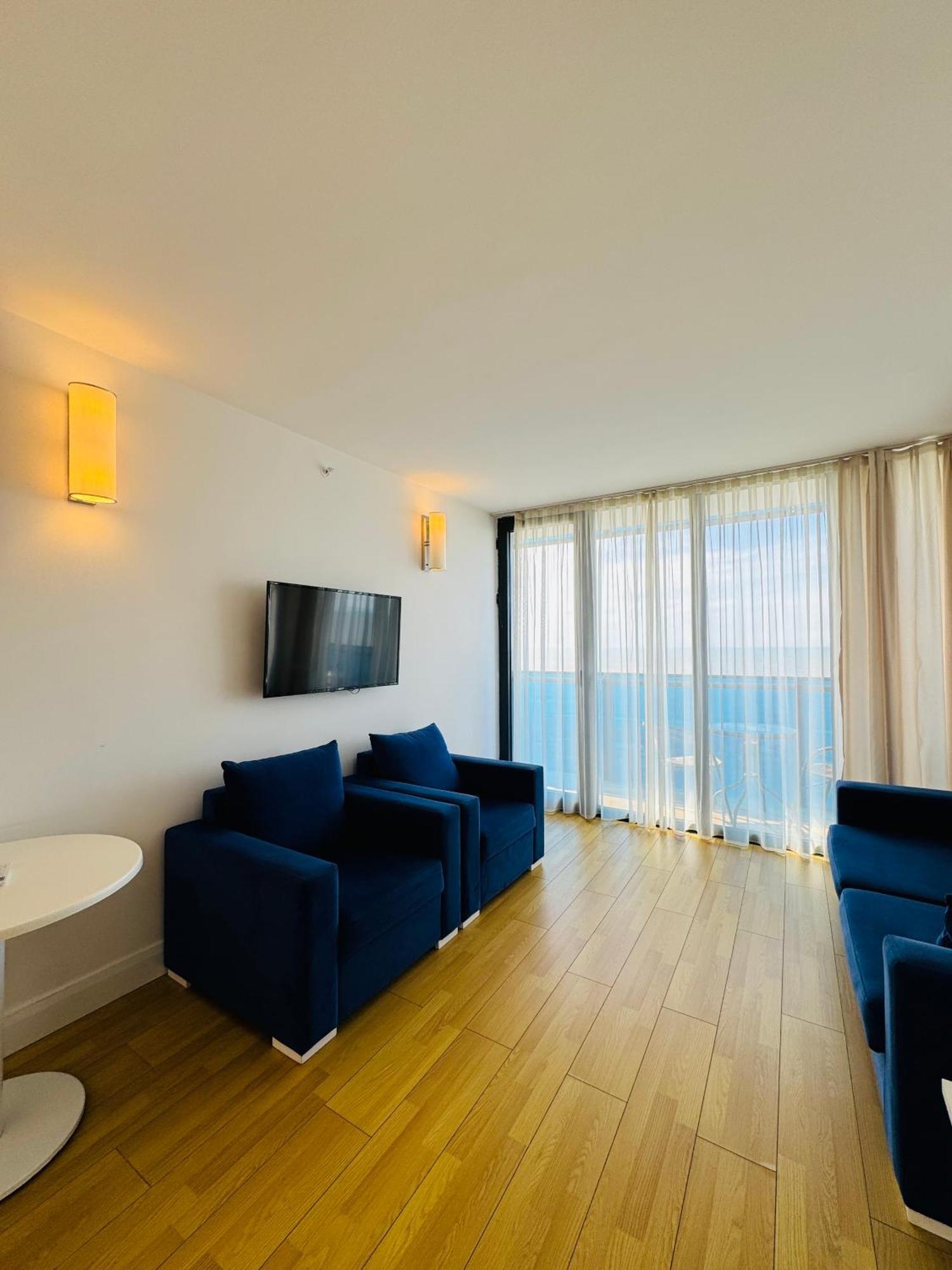 Orbi City Aparthotel Sea View Batum Dış mekan fotoğraf